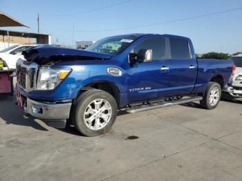  Salvage Nissan Titan