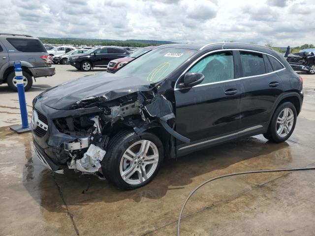  Salvage Mercedes-Benz GLA