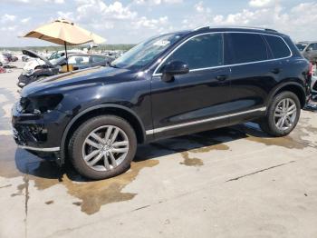  Salvage Volkswagen Touareg