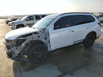  Salvage Mitsubishi Outlander