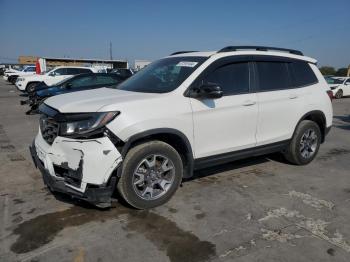  Salvage Honda Passport