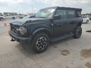  Salvage Ford Bronco