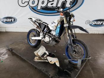  Salvage Suzuki Dirtbike