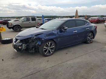  Salvage Nissan Maxima