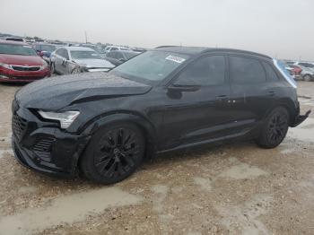  Salvage Audi Q8