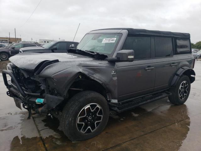  Salvage Ford Bronco