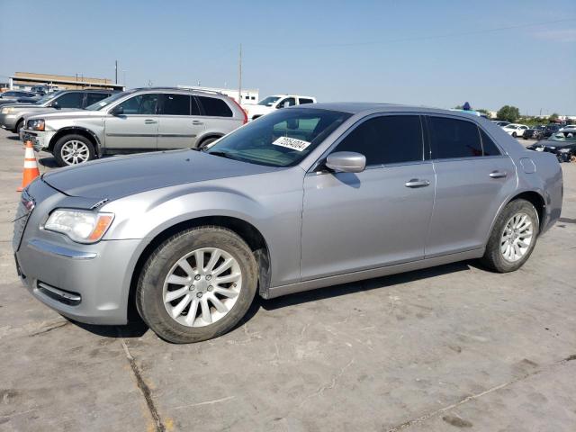  Salvage Chrysler 300