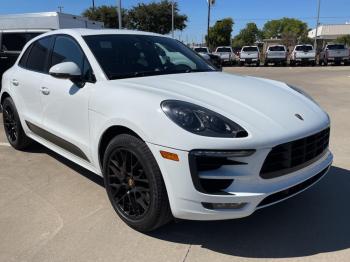  Salvage Porsche Macan