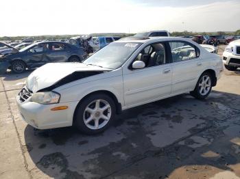  Salvage Nissan Maxima