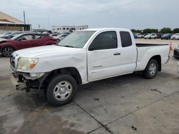  Salvage Toyota Tacoma