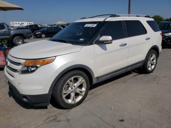  Salvage Ford Explorer