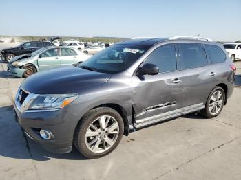  Salvage Nissan Pathfinder