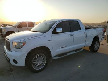  Salvage Toyota Tundra