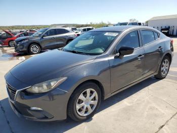  Salvage Mazda 3