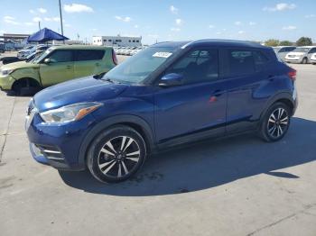  Salvage Nissan Kicks