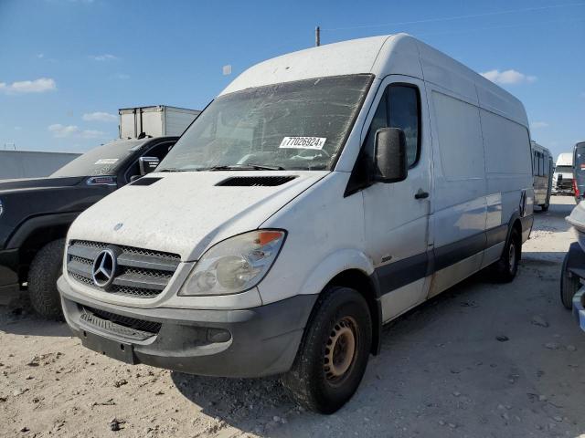  Salvage Mercedes-Benz Sprinter