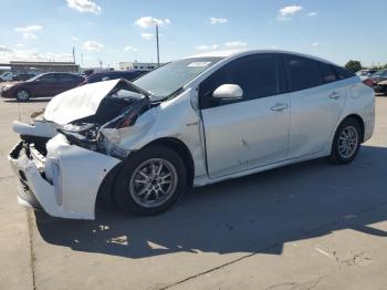  Salvage Toyota Prius