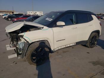  Salvage Jeep Compass