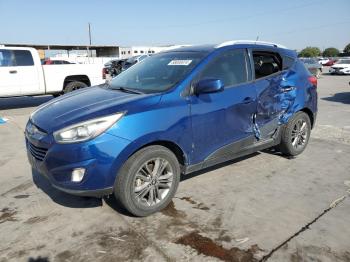  Salvage Hyundai TUCSON