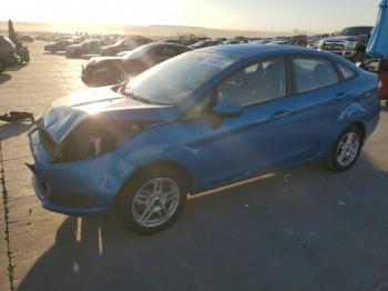  Salvage Ford Fiesta