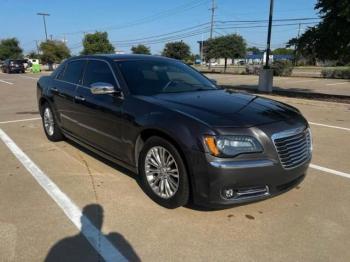  Salvage Chrysler 300