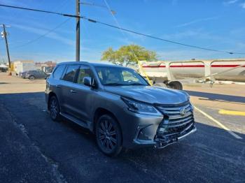  Salvage Lexus Lx570