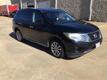  Salvage Nissan Pathfinder