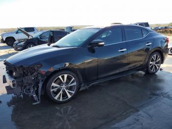  Salvage Nissan Maxima