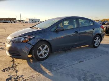  Salvage Kia Forte