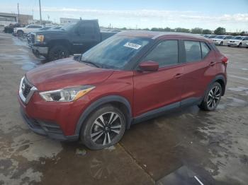  Salvage Nissan Kicks