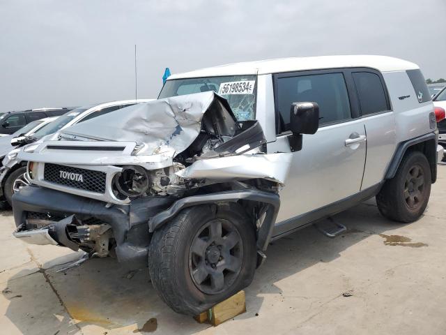  Salvage Toyota FJ Cruiser