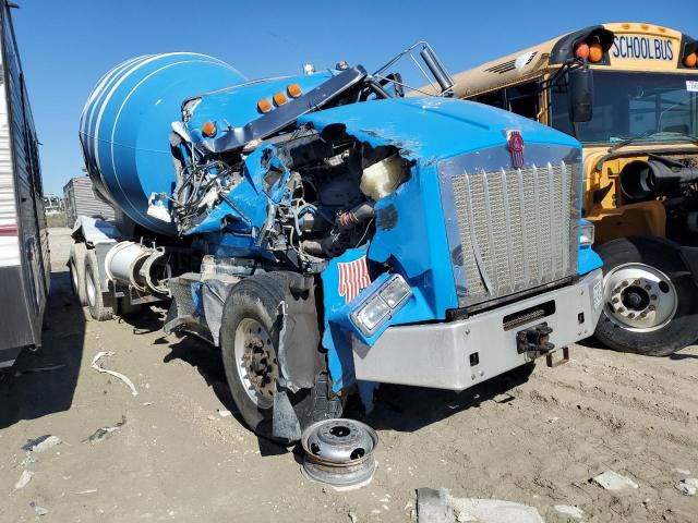  Salvage Kenworth Constructi