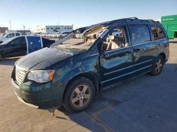  Salvage Chrysler Minivan