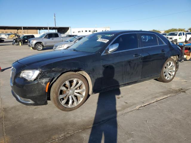  Salvage Chrysler 300