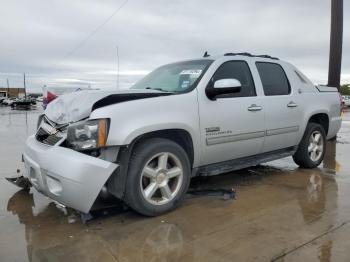  Salvage Chevrolet Avalanche