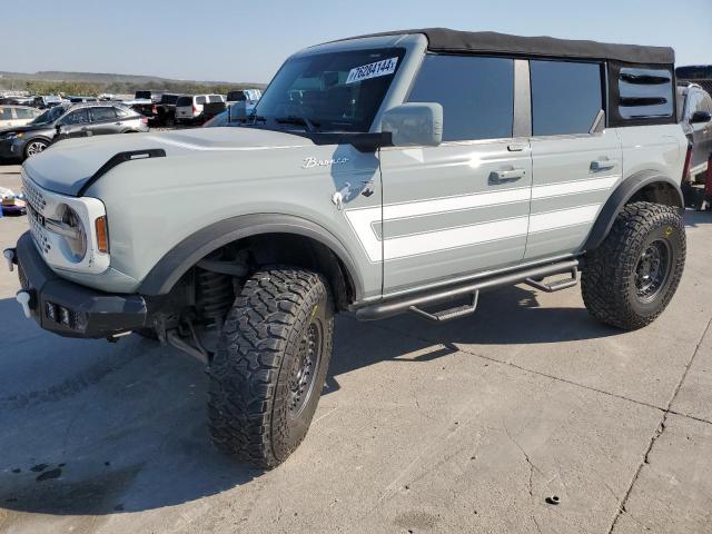  Salvage Ford Bronco