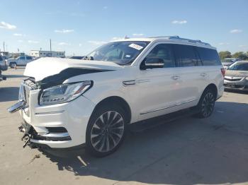  Salvage Lincoln Navigator