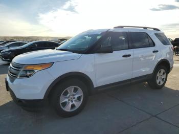  Salvage Ford Explorer