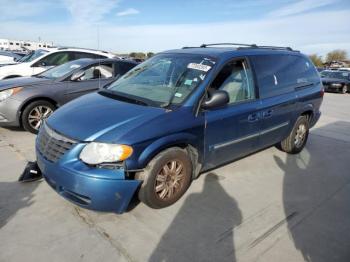  Salvage Chrysler Minivan