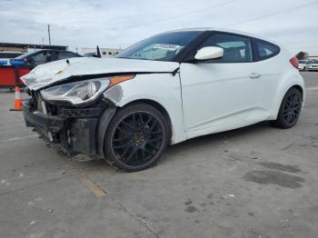  Salvage Hyundai VELOSTER