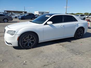  Salvage Chrysler 300