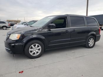  Salvage Chrysler Minivan