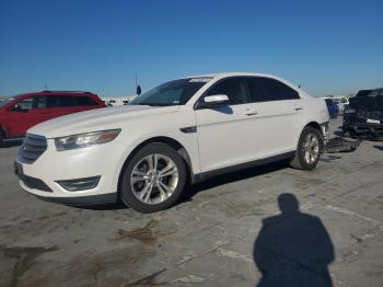  Salvage Ford Taurus