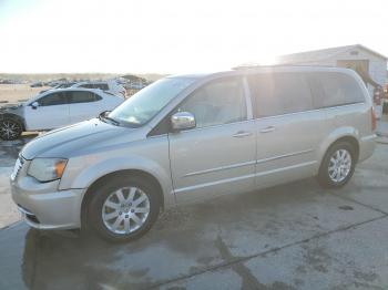  Salvage Chrysler Minivan