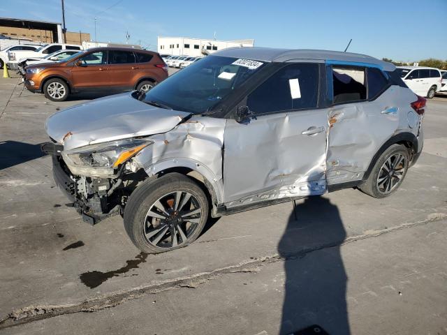  Salvage Nissan Kicks