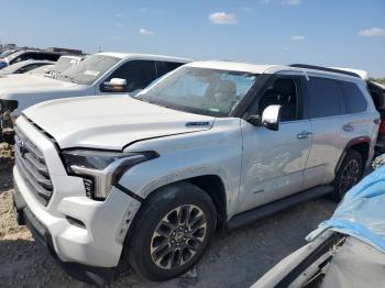  Salvage Toyota Sequoia