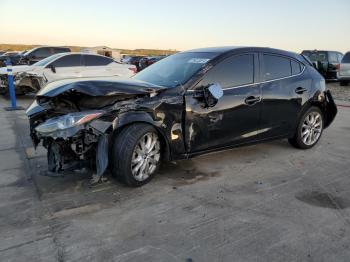  Salvage Mazda 3