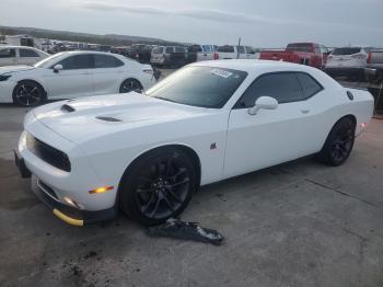  Salvage Dodge Challenger