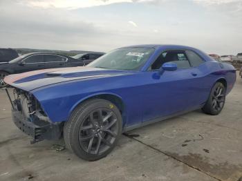  Salvage Dodge Challenger