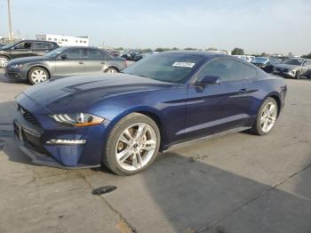  Salvage Ford Mustang